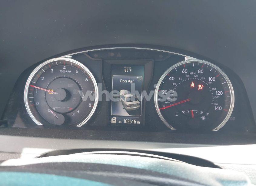 Photo 7 of 2016 Toyota Camry SE (VIN 4T1BF1FKXGU221531)