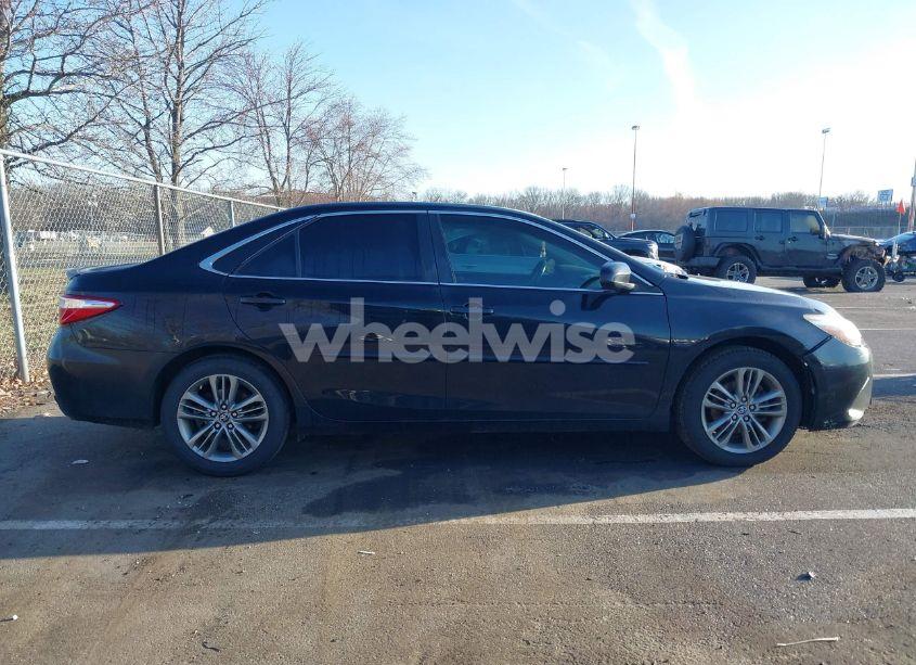 Photo 13 of 2016 Toyota Camry SE (VIN 4T1BF1FKXGU224459)