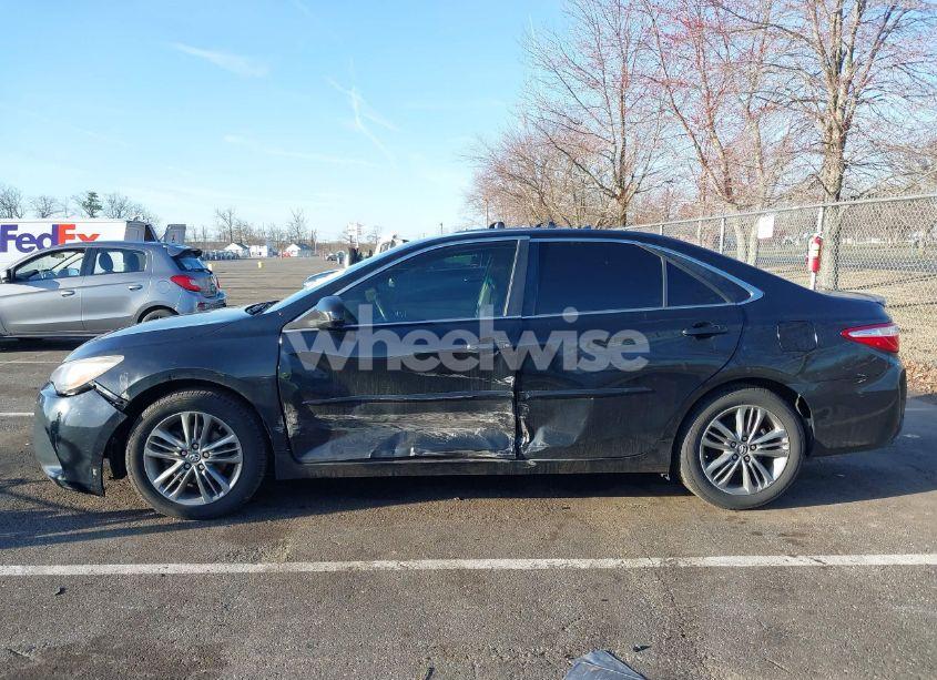 Photo 14 of 2016 Toyota Camry SE (VIN 4T1BF1FKXGU224459)