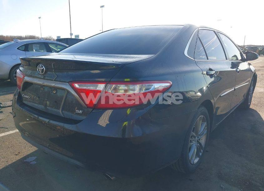 Photo 4 of 2016 Toyota Camry SE (VIN 4T1BF1FKXGU224459)