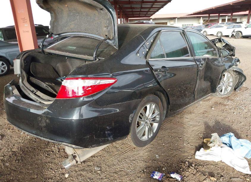 Photo 4 of 2016 Toyota Camry SE (VIN 4T1BF1FKXGU233727)