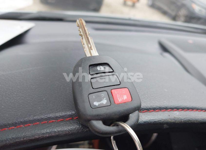 Photo 11 of 2016 Toyota Camry SE (VIN 4T1BF1FKXGU238734)