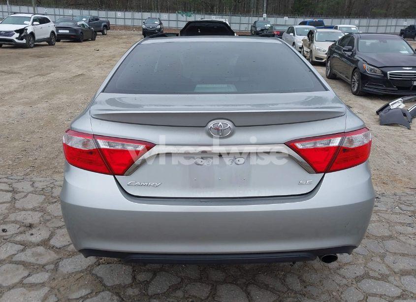 Photo 16 of 2016 Toyota Camry SE (VIN 4T1BF1FKXGU238734)