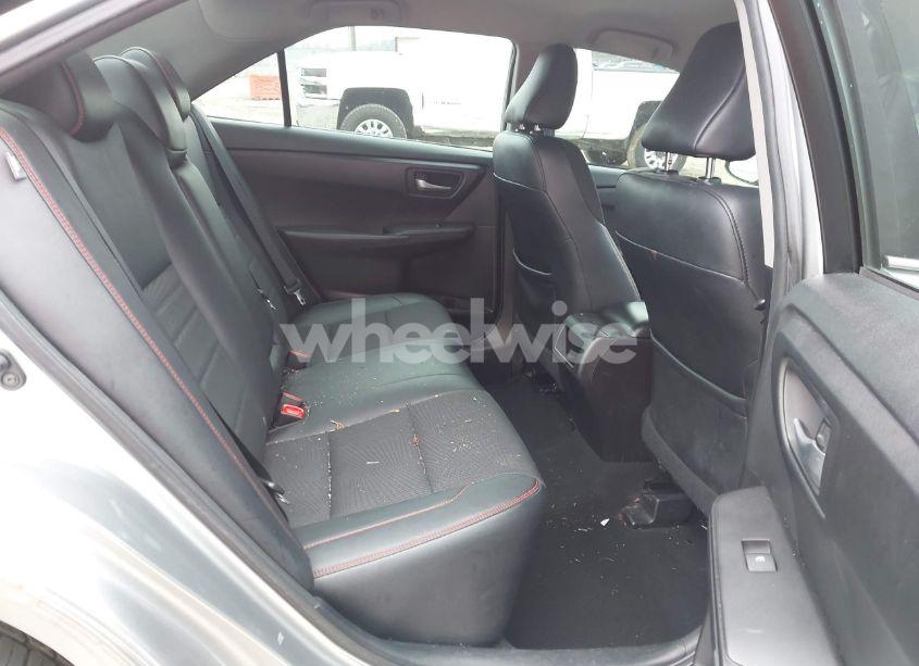 Photo 8 of 2016 Toyota Camry SE (VIN 4T1BF1FKXGU238734)