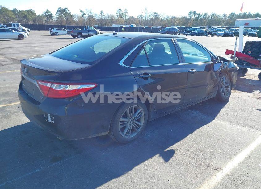 Photo 4 of 2016 Toyota Camry SE (VIN 4T1BF1FKXGU242458)