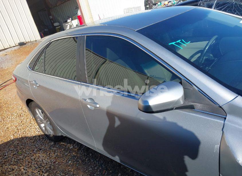 Photo 14 of 2016 Toyota Camry SE (VIN 4T1BF1FKXGU242976)