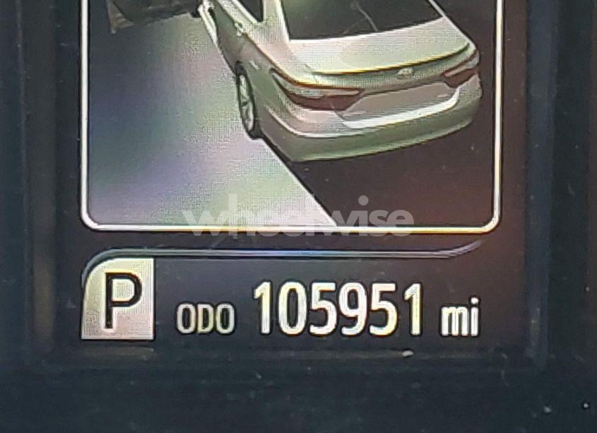 Photo 16 of 2016 Toyota Camry SE (VIN 4T1BF1FKXGU242976)