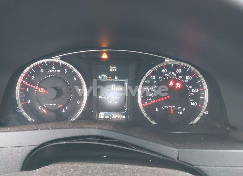 Photo 7 of 2016 Toyota Camry SE (VIN 4T1BF1FKXGU252407)