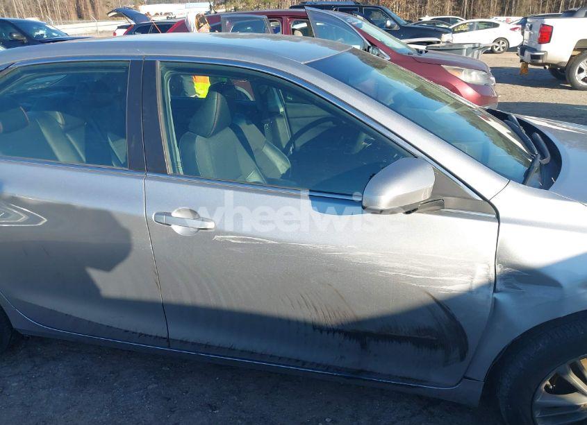 Photo 13 of 2016 Toyota Camry SE (VIN 4T1BF1FKXGU264654)