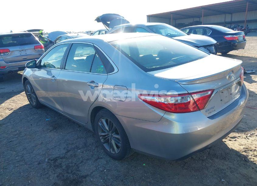 Photo 3 of 2016 Toyota Camry SE (VIN 4T1BF1FKXGU264654)
