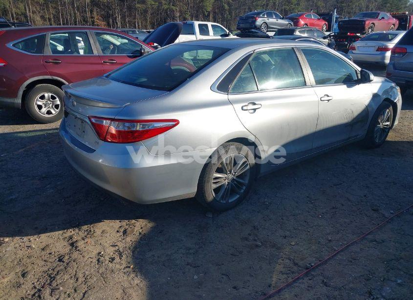 Photo 4 of 2016 Toyota Camry SE (VIN 4T1BF1FKXGU264654)