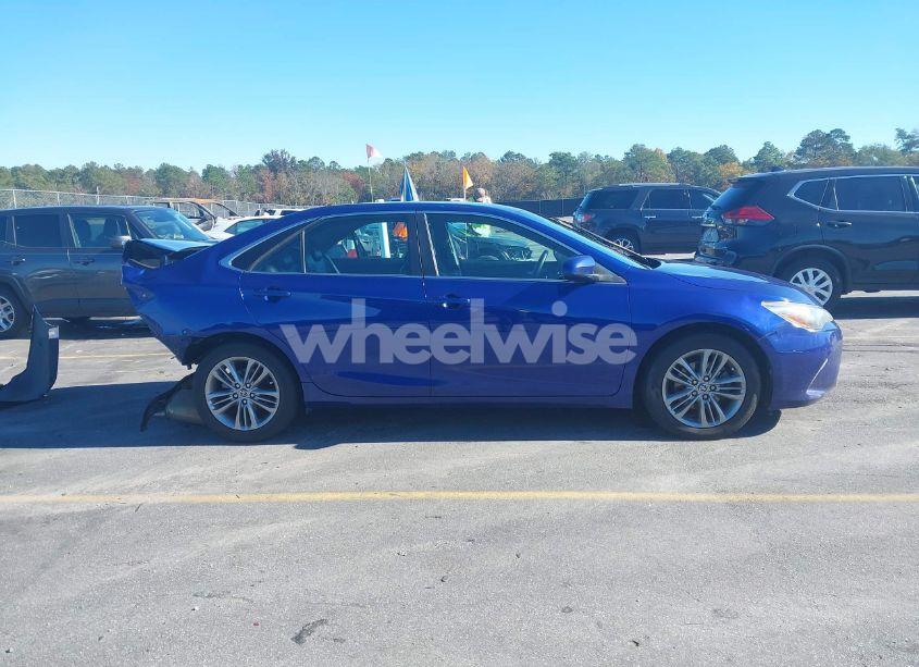 Photo 13 of 2016 Toyota Camry SE (VIN 4T1BF1FKXGU516497)