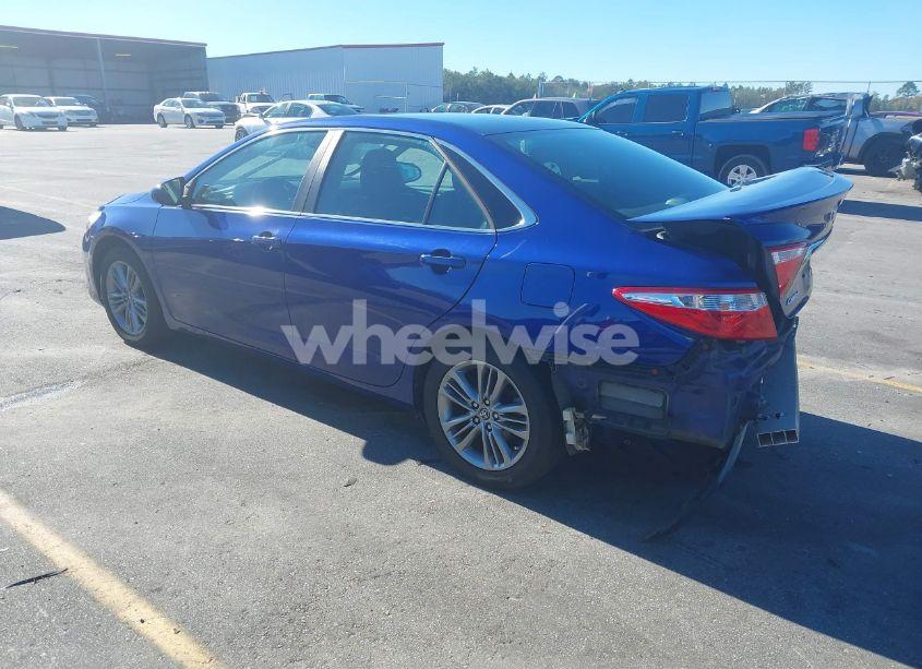 Photo 3 of 2016 Toyota Camry SE (VIN 4T1BF1FKXGU516497)