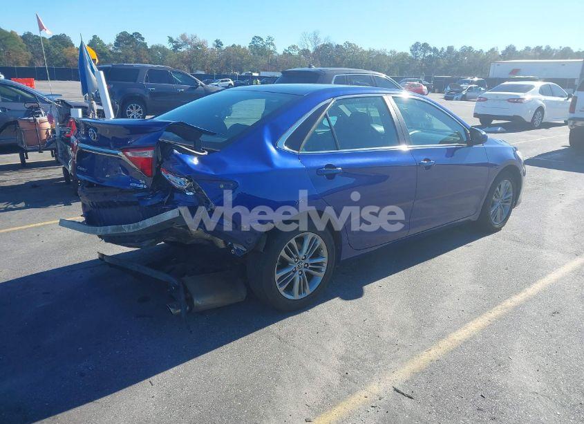 Photo 4 of 2016 Toyota Camry SE (VIN 4T1BF1FKXGU516497)