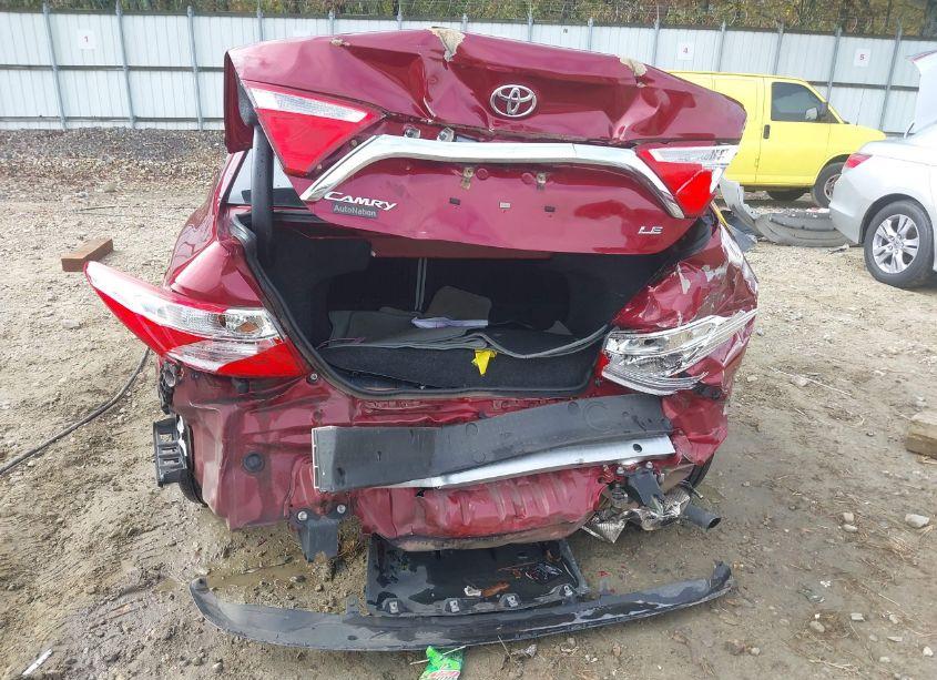 Photo 6 of 2016 Toyota Camry LE (VIN 4T1BF1FKXGU560807)