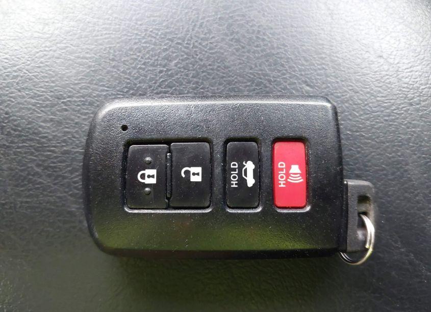 Photo 11 of 2016 Toyota Camry SE (VIN 4T1BF1FKXGU561178)