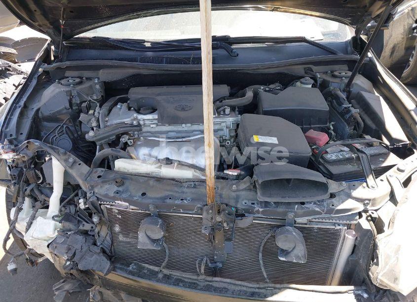 Photo 10 of 2016 Toyota Camry LE (VIN 4T1BF1FKXGU577977)