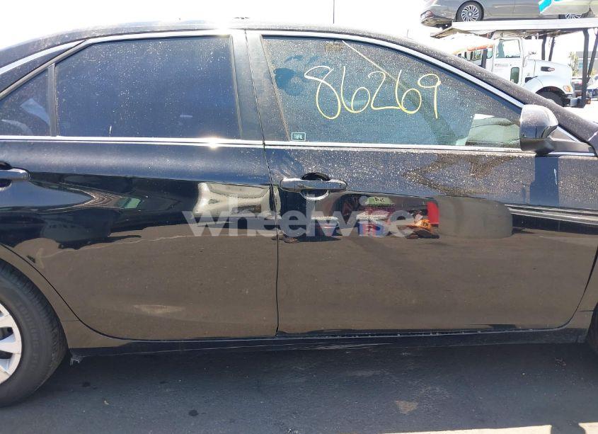 Photo 14 of 2016 Toyota Camry LE (VIN 4T1BF1FKXGU577977)