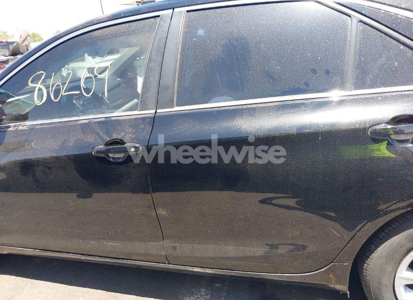 Photo 15 of 2016 Toyota Camry LE (VIN 4T1BF1FKXGU577977)