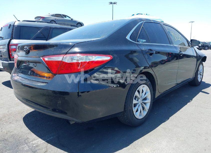 Photo 4 of 2016 Toyota Camry LE (VIN 4T1BF1FKXGU577977)
