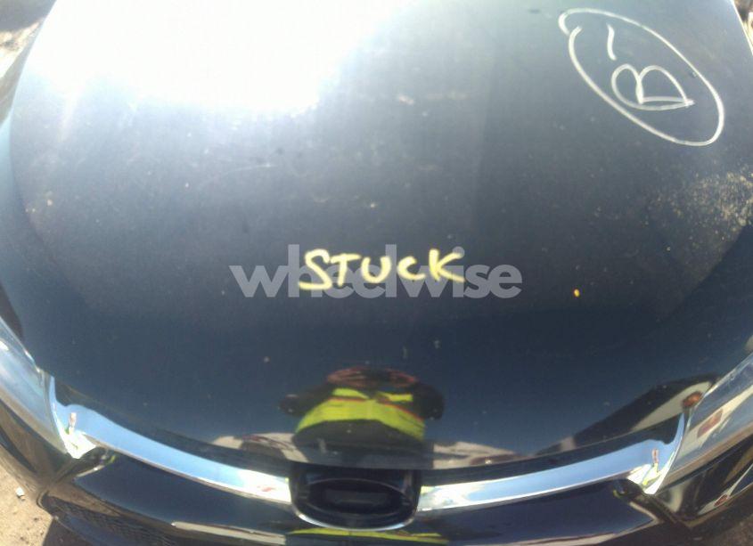 Photo 10 of 2016 Toyota Camry SE (VIN 4T1BF1FKXGU581494)