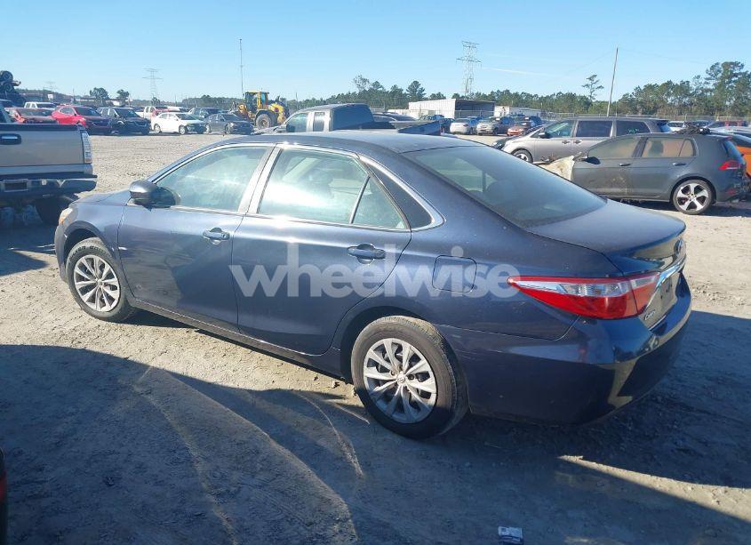 Photo 14 of 2016 Toyota Camry LE/SE/XLE/XSE (VIN 4T1BF1FKXGU586100)