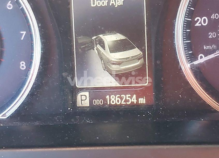 Photo 15 of 2016 Toyota Camry LE/SE/XLE/XSE (VIN 4T1BF1FKXGU586100)