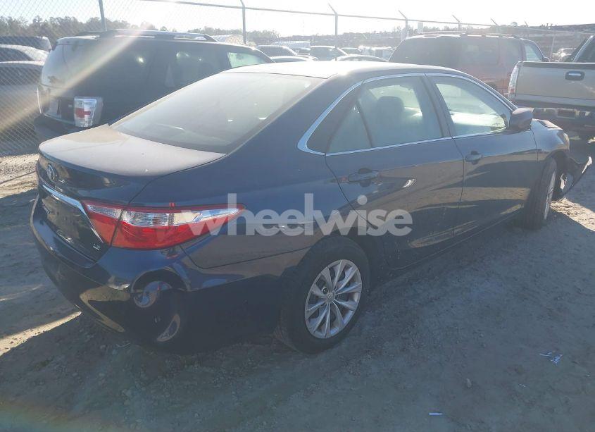 Photo 4 of 2016 Toyota Camry LE/SE/XLE/XSE (VIN 4T1BF1FKXGU586100)