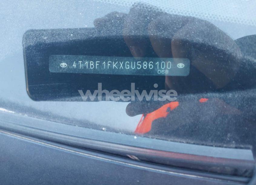 Photo 9 of 2016 Toyota Camry LE/SE/XLE/XSE (VIN 4T1BF1FKXGU586100)