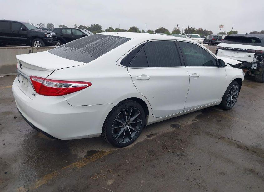 Photo 4 of 2016 Toyota Camry XSE (VIN 4T1BF1FKXGU589000)
