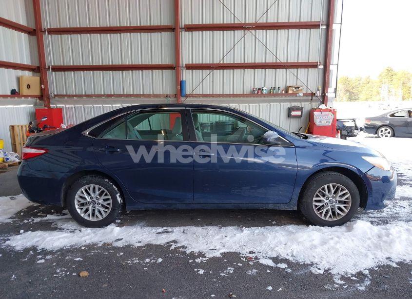 Photo 13 of 2016 Toyota Camry LE (VIN 4T1BF1FKXGU606779)