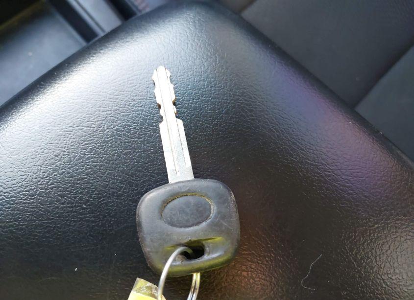 Photo 11 of 2016 Toyota Camry SE (VIN 4T1BF1FKXGU999764)