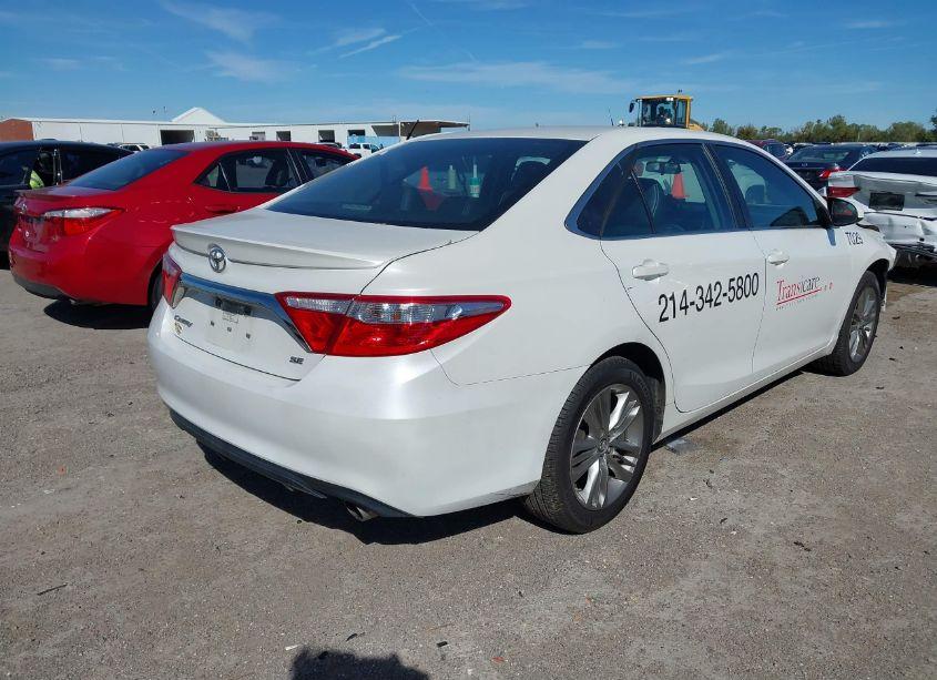 Photo 4 of 2017 Toyota Camry SE (VIN 4T1BF1FKXHU280340)