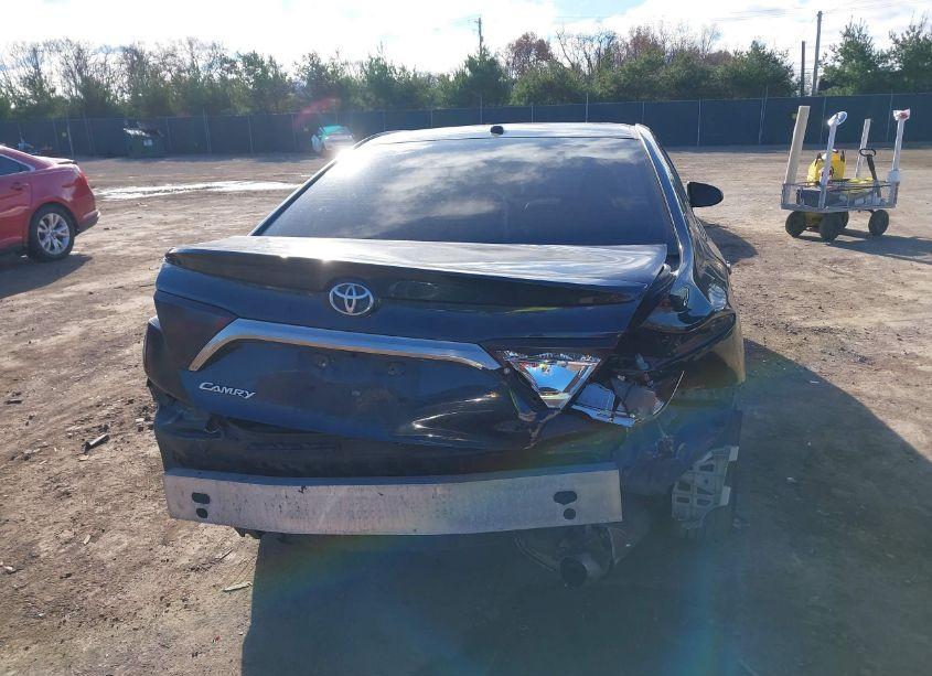 Photo 17 of 2017 Toyota Camry SE (VIN 4T1BF1FKXHU283495)