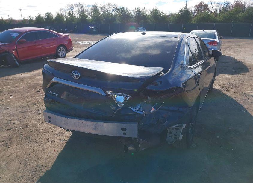 Photo 4 of 2017 Toyota Camry SE (VIN 4T1BF1FKXHU283495)