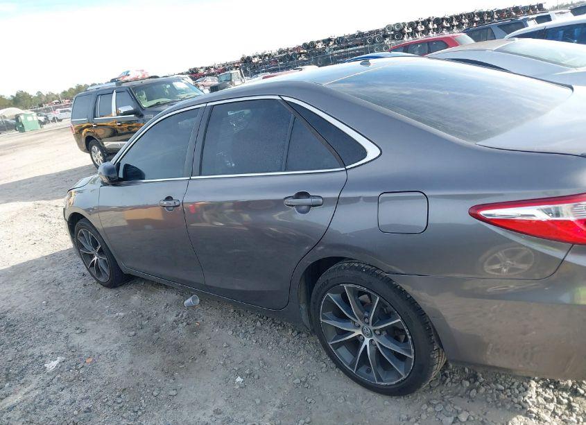 Photo 14 of 2017 Toyota Camry XSE (VIN 4T1BF1FKXHU297719)