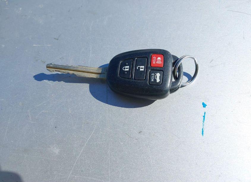 Photo 11 of 2017 Toyota Camry SE (VIN 4T1BF1FKXHU312641)