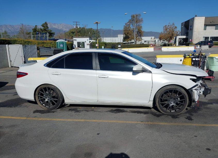 Photo 14 of 2017 Toyota Camry SE (VIN 4T1BF1FKXHU312641)