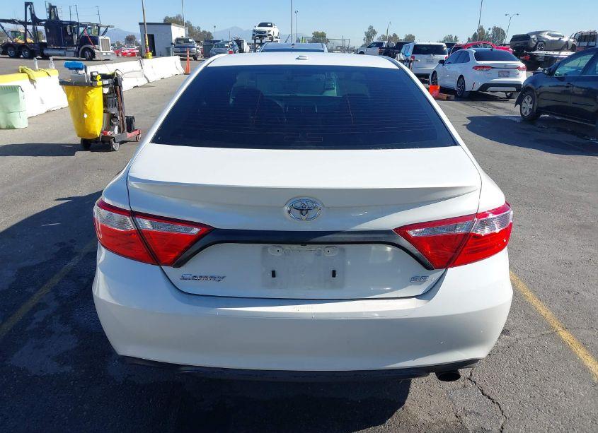 Photo 17 of 2017 Toyota Camry SE (VIN 4T1BF1FKXHU312641)