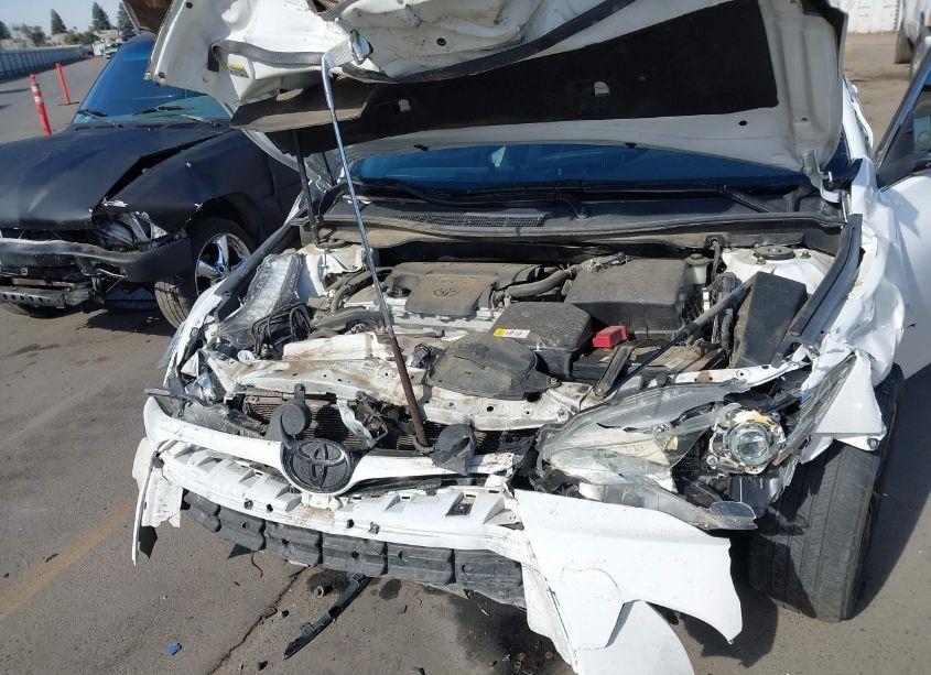 Photo 10 of 2017 Toyota Camry SE (VIN 4T1BF1FKXHU424193)