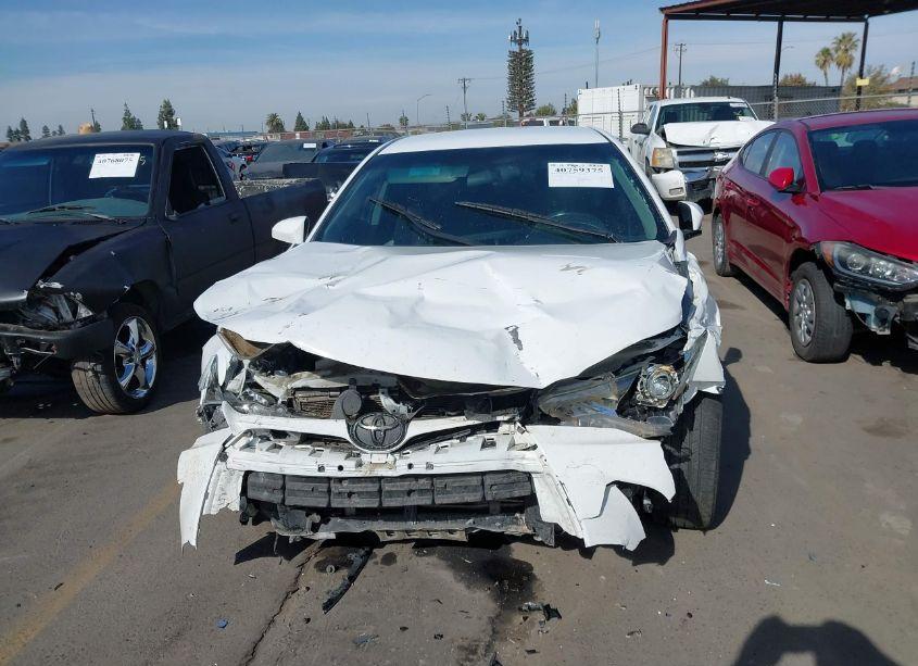 Photo 13 of 2017 Toyota Camry SE (VIN 4T1BF1FKXHU424193)