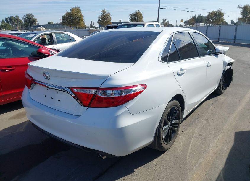 Photo 4 of 2017 Toyota Camry SE (VIN 4T1BF1FKXHU424193)
