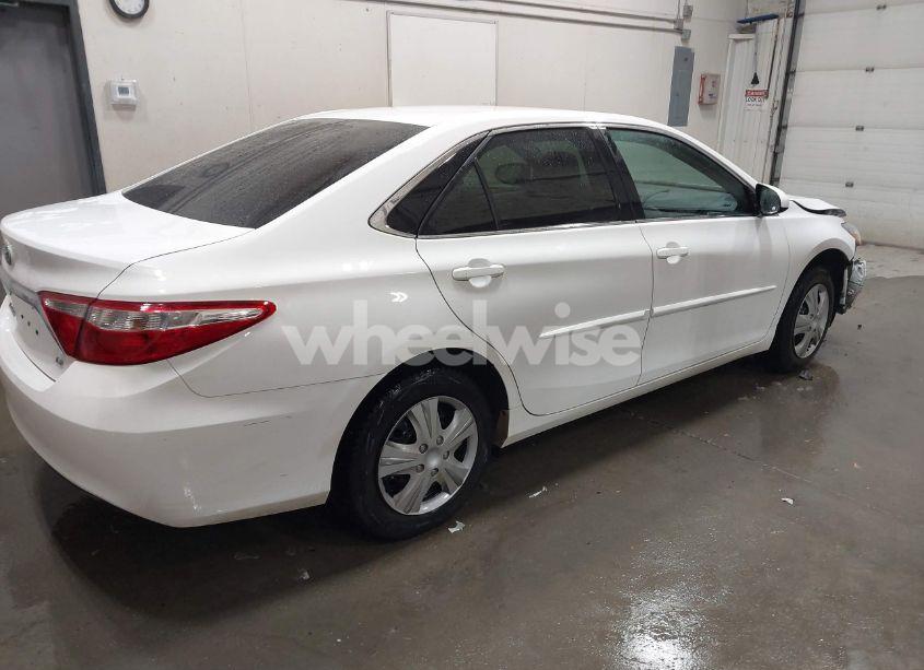 Photo 4 of 2017 Toyota Camry LE (VIN 4T1BF1FKXHU449191)