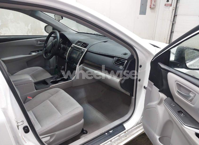 Photo 5 of 2017 Toyota Camry LE (VIN 4T1BF1FKXHU449191)