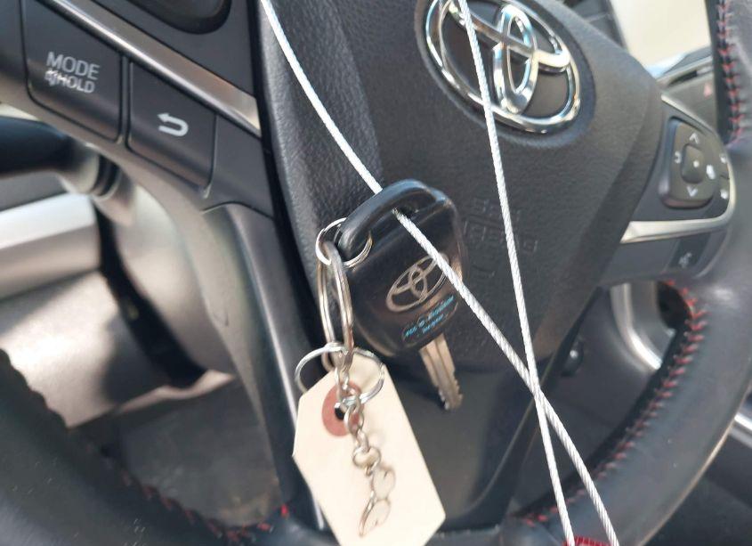 Photo 11 of 2017 Toyota Camry SE (VIN 4T1BF1FKXHU622434)