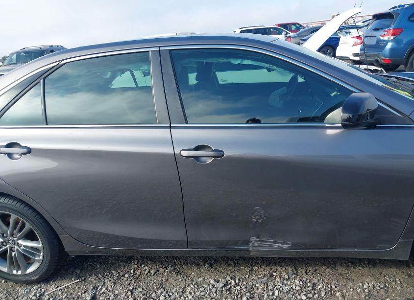 Photo 13 of 2017 Toyota Camry SE (VIN 4T1BF1FKXHU642439)