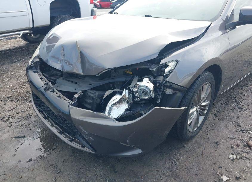 Photo 6 of 2017 Toyota Camry SE (VIN 4T1BF1FKXHU642439)