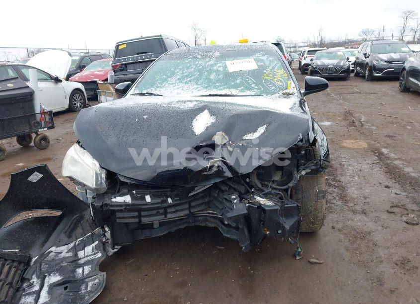 Photo 6 of 2017 Toyota Camry XLE (VIN 4T1BF1FKXHU653571)