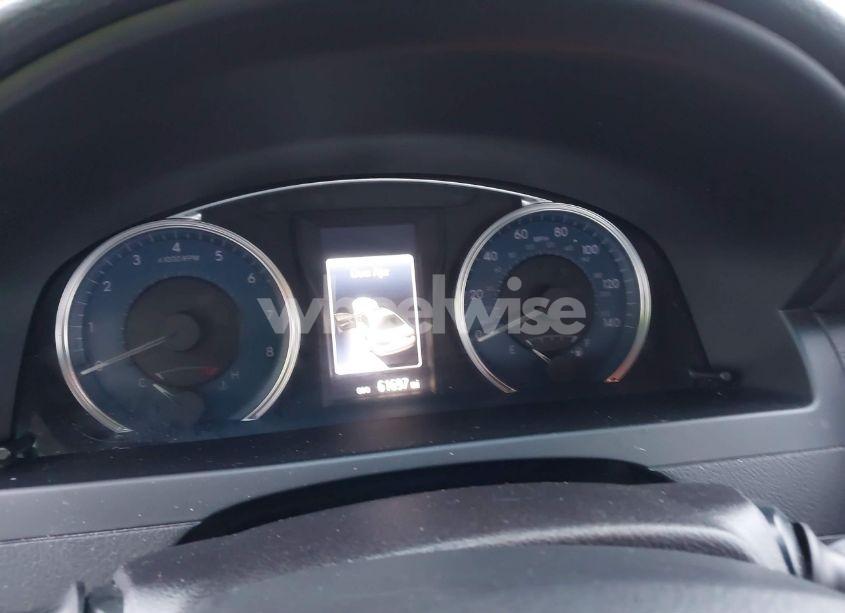 Photo 7 of 2017 Toyota Camry XLE (VIN 4T1BF1FKXHU653571)