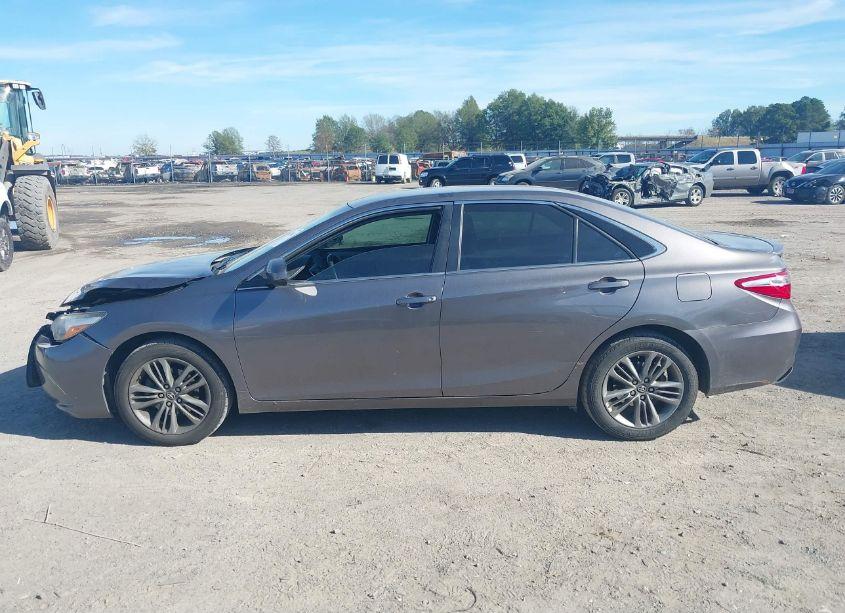 Photo 14 of 2017 Toyota Camry SE (VIN 4T1BF1FKXHU661525)